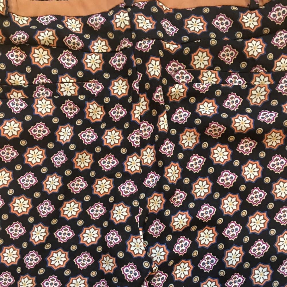 Like New gorgeous cotton candy skinny pant… - Picture 7 of 8